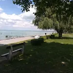 度假居 In - Balaton 19703 *