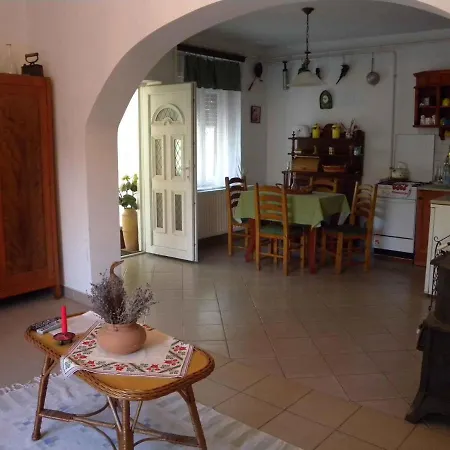 In - Balaton 19703 Vakantiehuis