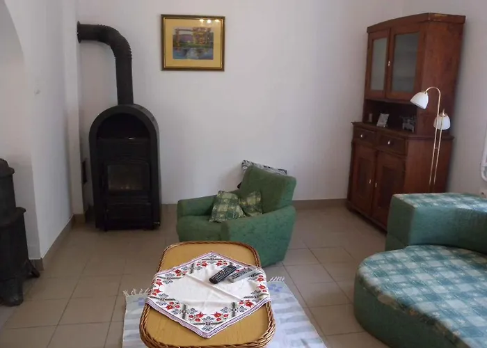 In - Balaton 19703 別荘 *