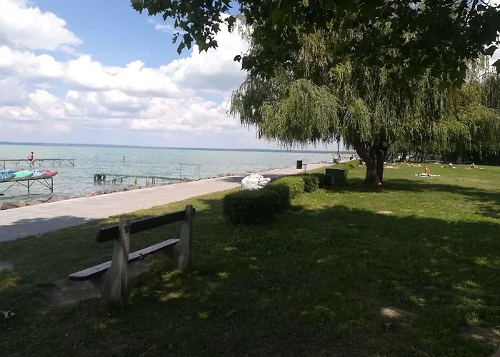 別荘 In - Balaton 19703 *